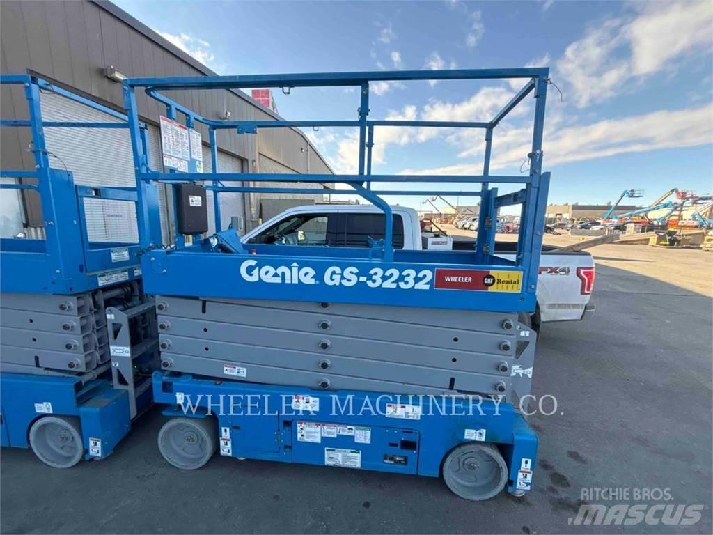 Genie GS3232 Scissor Lifts