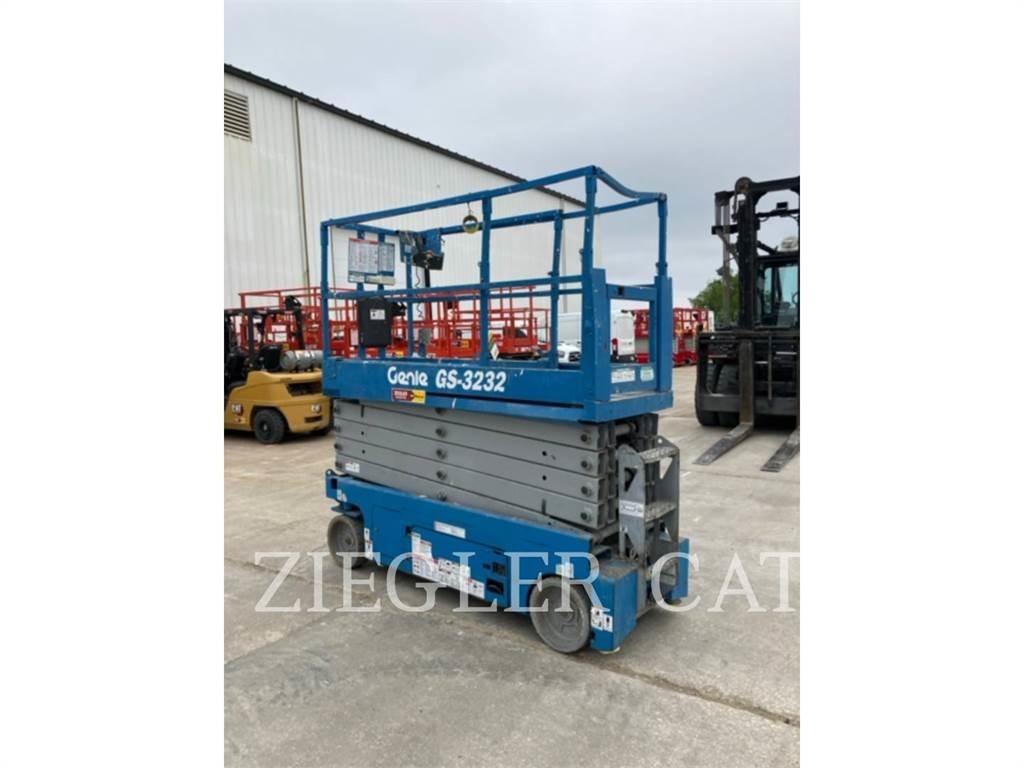 Genie GS3232 Scissor Lifts