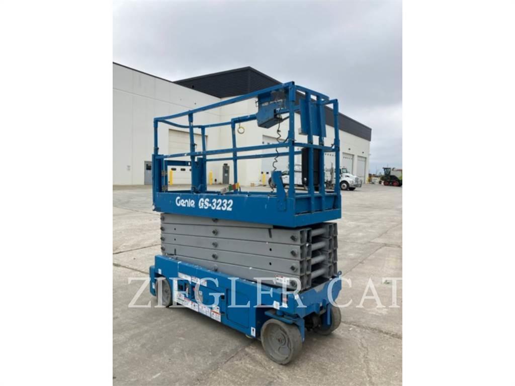 Genie GS3232 Scissor Lifts