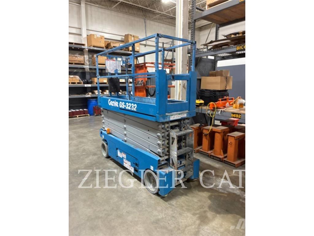 Genie GS3232 Scissor Lifts