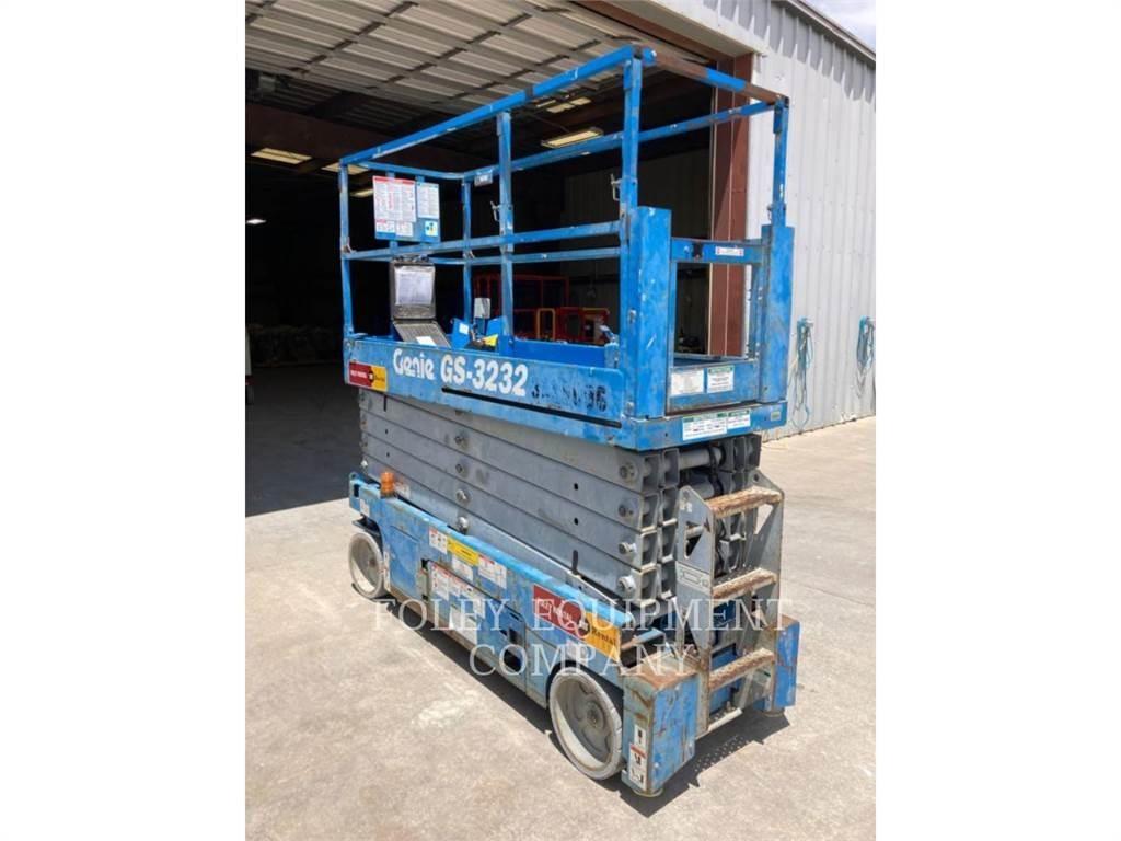 Genie GS3232O Scissor Lifts