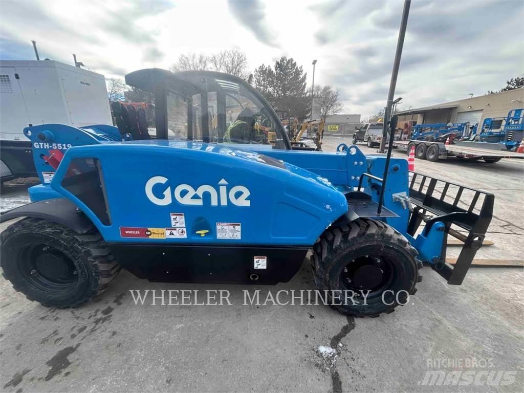 Genie GTH-5519 Telescopic Handlers