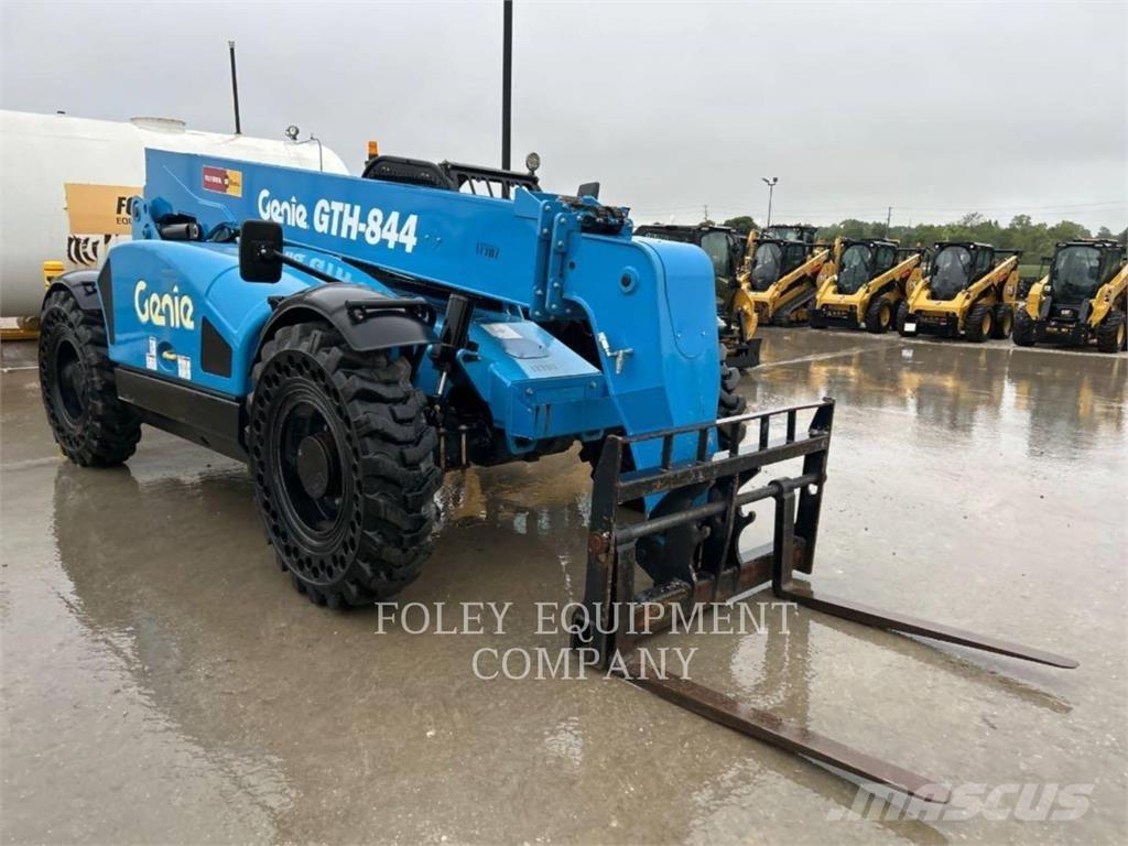 Genie GTH844DO Telescopic Handlers