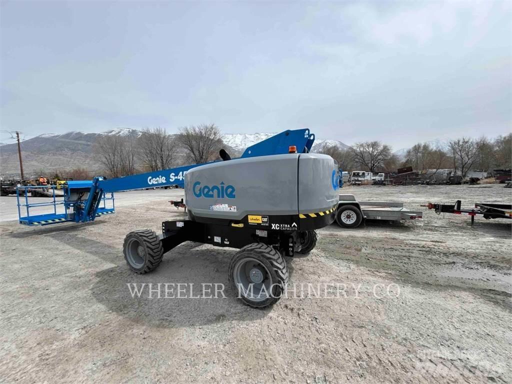 Genie S45XC Articulated boom lifts