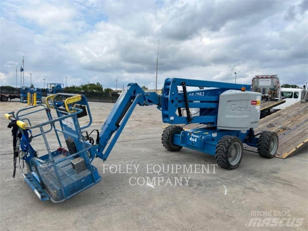 Genie Z45/25JG4 Articulated boom lifts