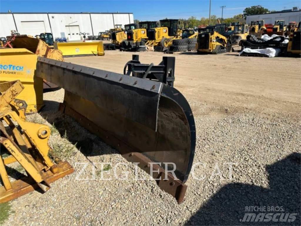  HENDERSON PLOW Snow Blowers