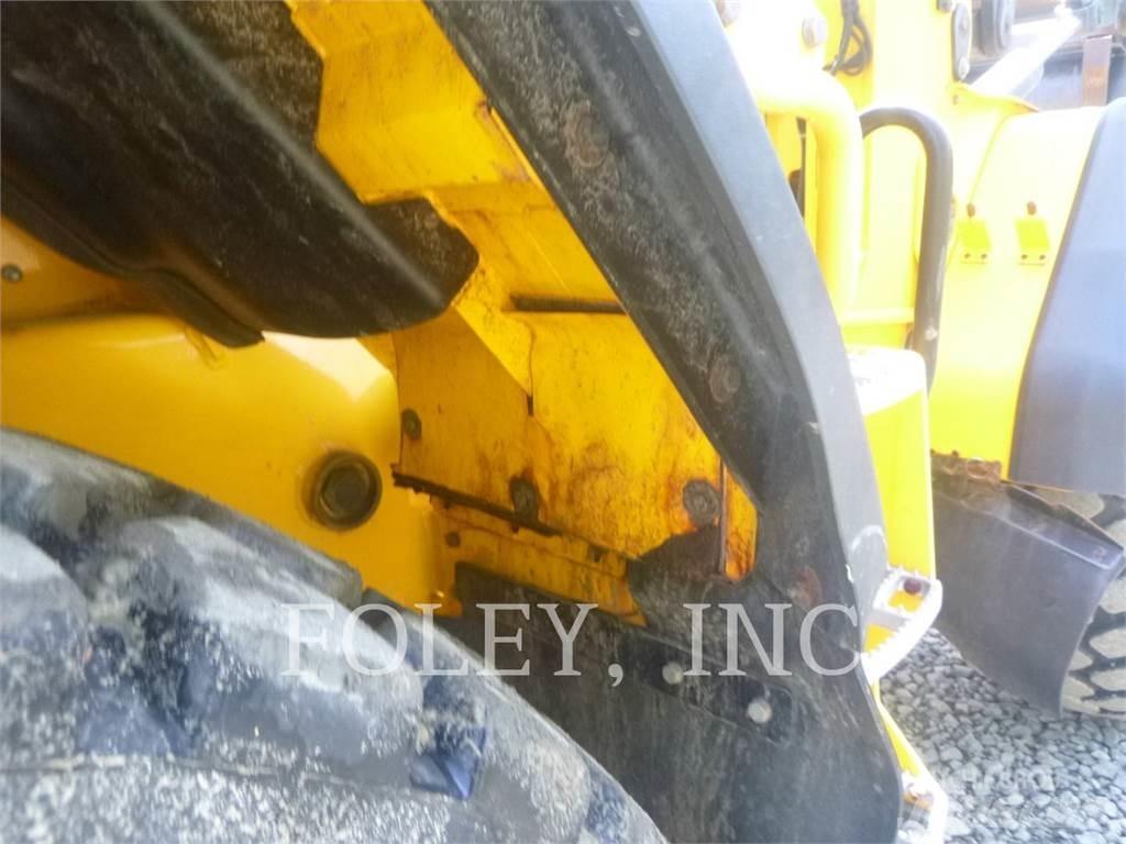 JCB 427 HT T4F Wheel Loaders
