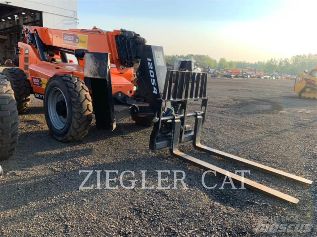 JLG 12054 Telescopic Handlers