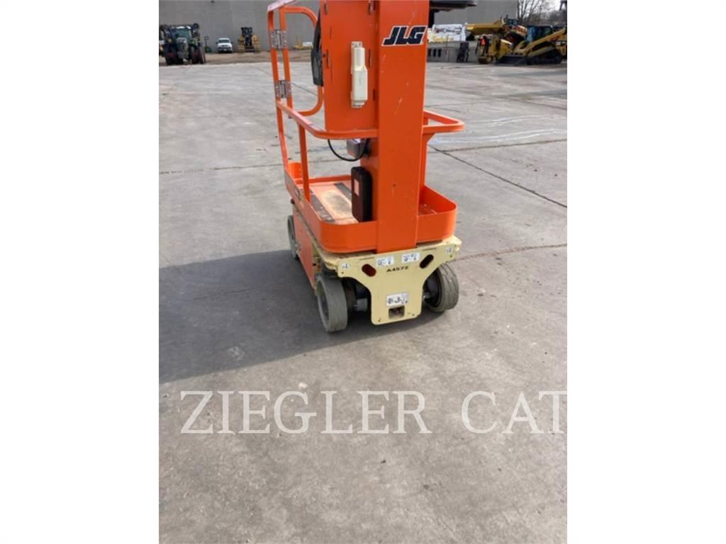 JLG 1230ES Scissor Lifts
