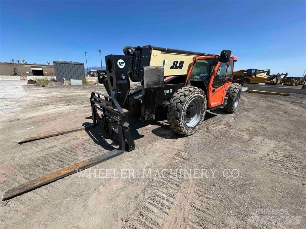 JLG 1255 Telescopic Handlers