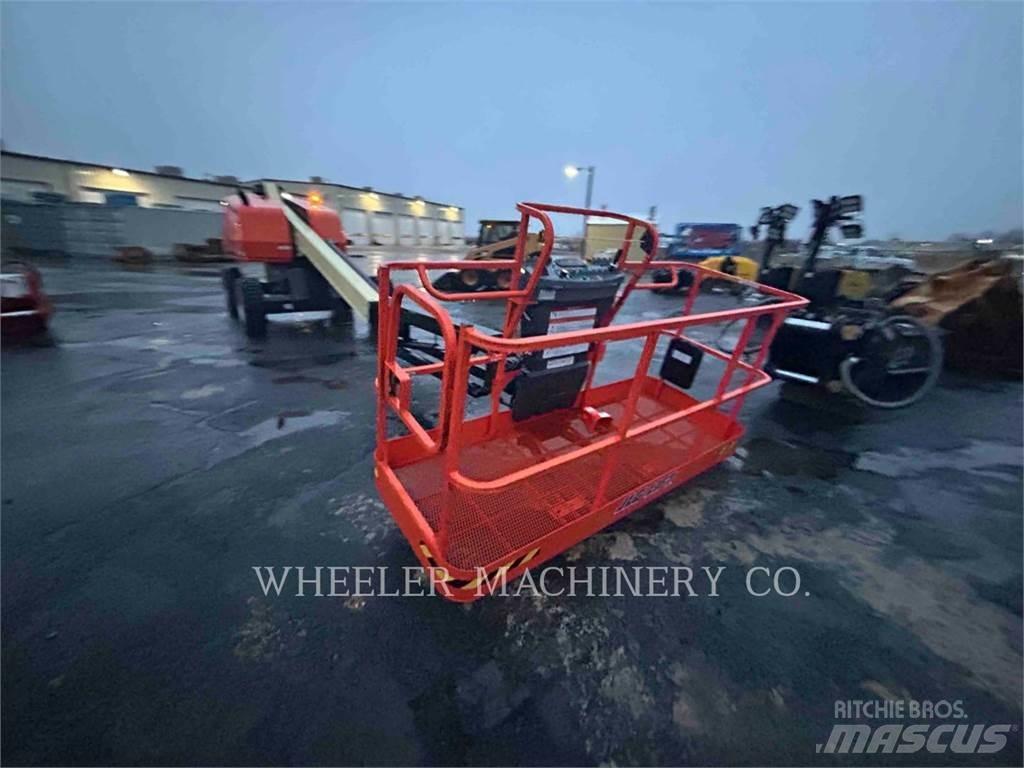 JLG 460SJ SP Articulated boom lifts