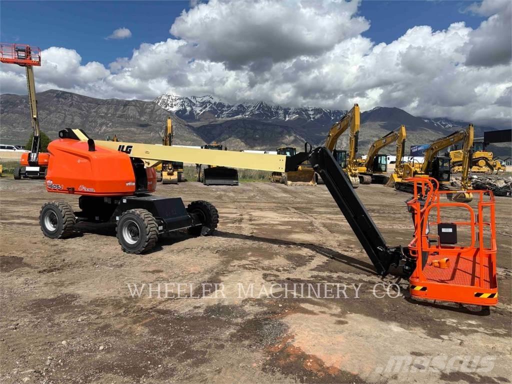 JLG 460SJ SP Articulated boom lifts