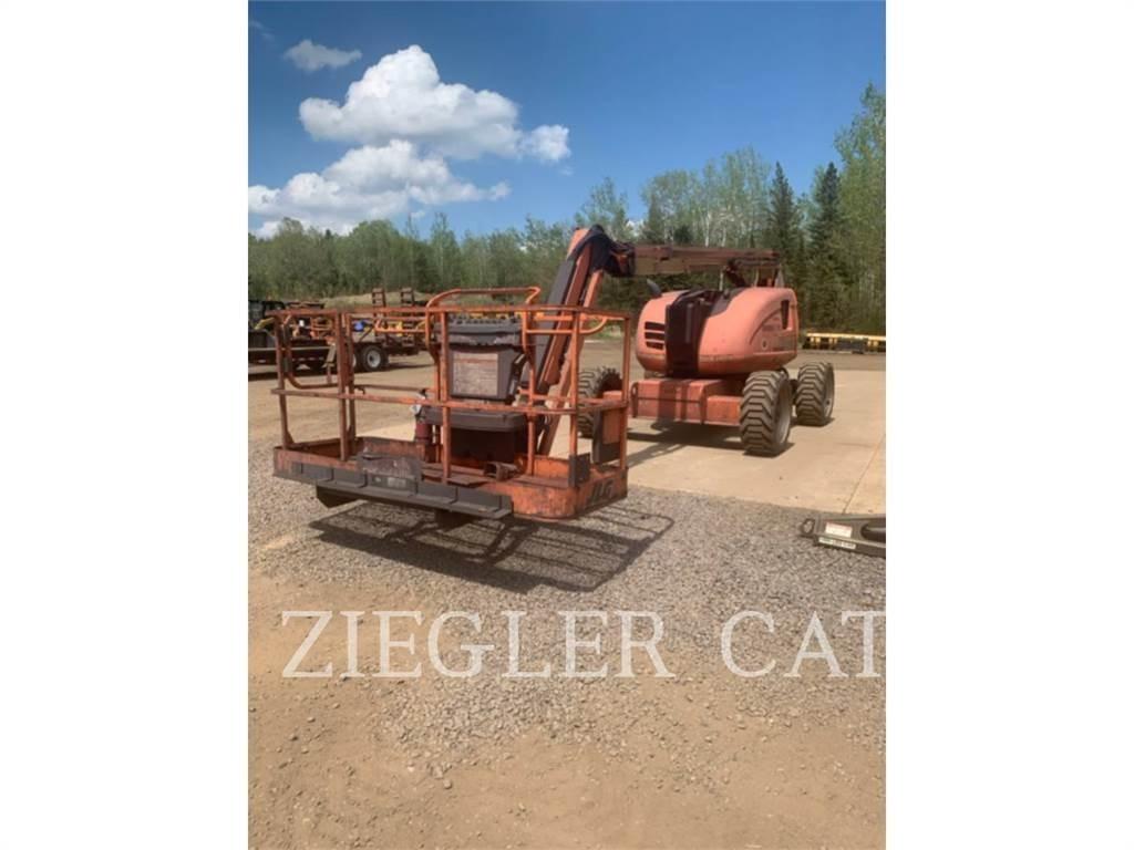 JLG 600AJ Articulated boom lifts