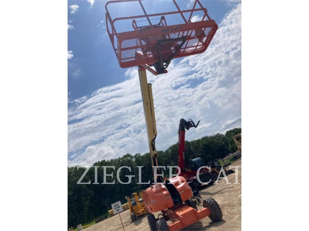 JLG 660SJ Articulated boom lifts