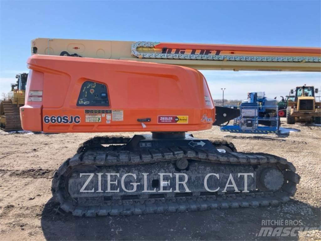 JLG 660SJC Articulated boom lifts