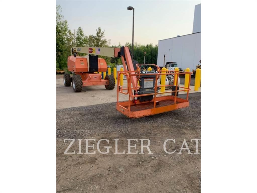 JLG 800AJ Articulated boom lifts