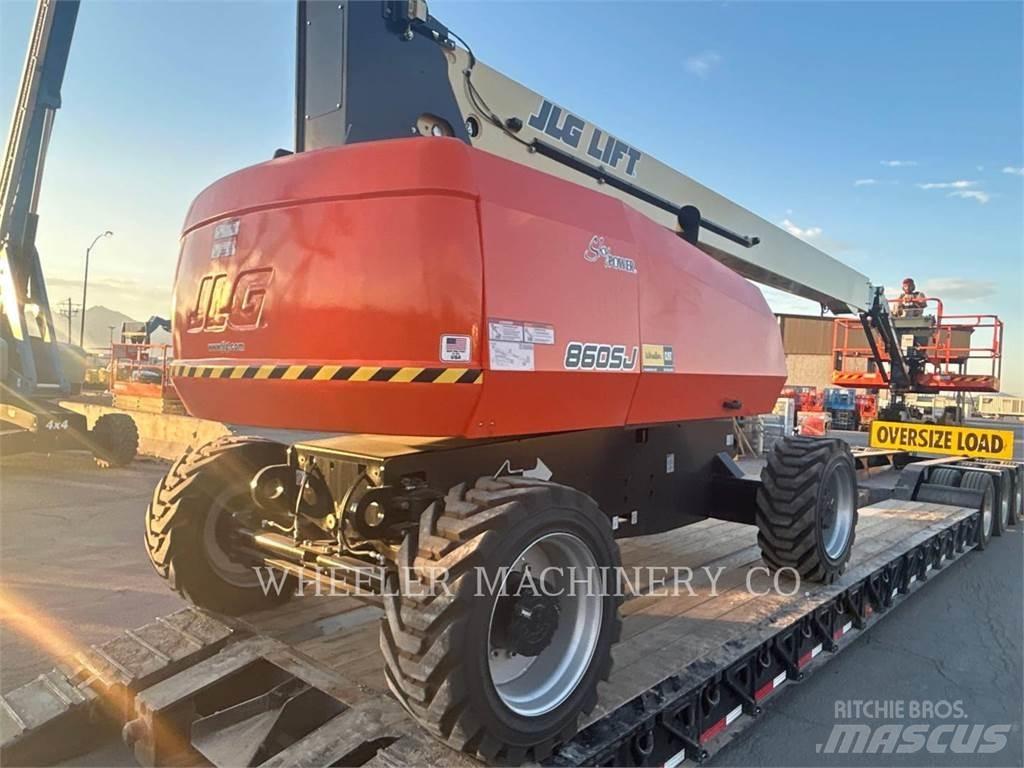 JLG 860SJ SP Articulated boom lifts