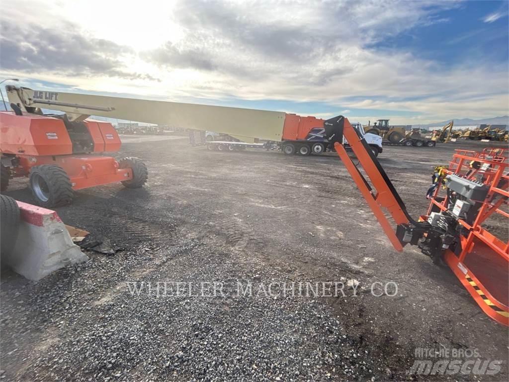 JLG 860SJ SP Articulated boom lifts