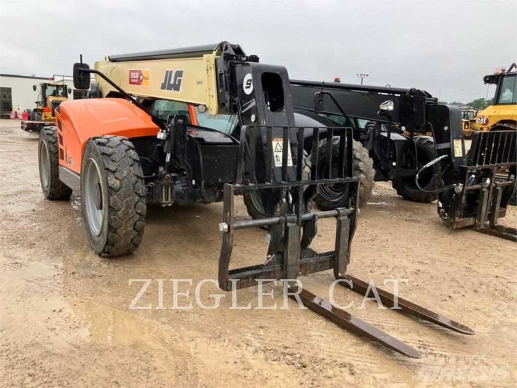 JLG 943 Telescopic Handlers