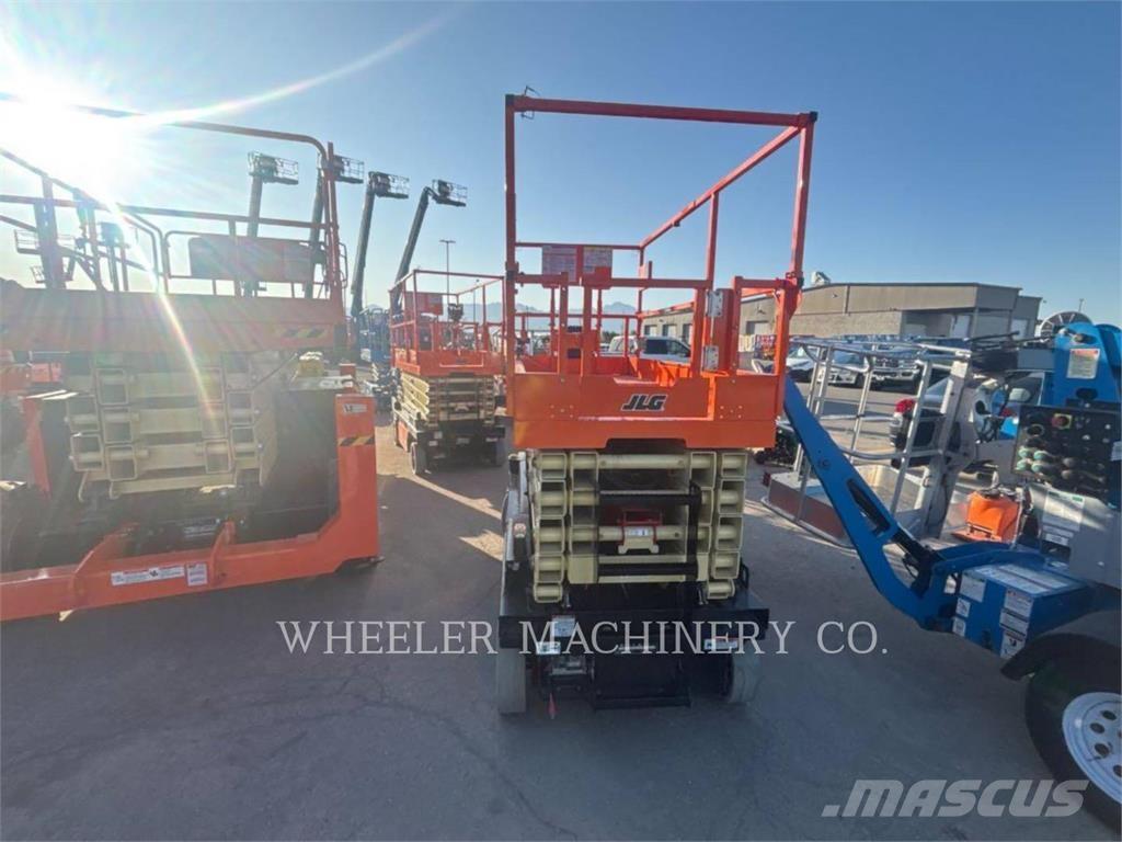 JLG ES4046 Scissor Lifts