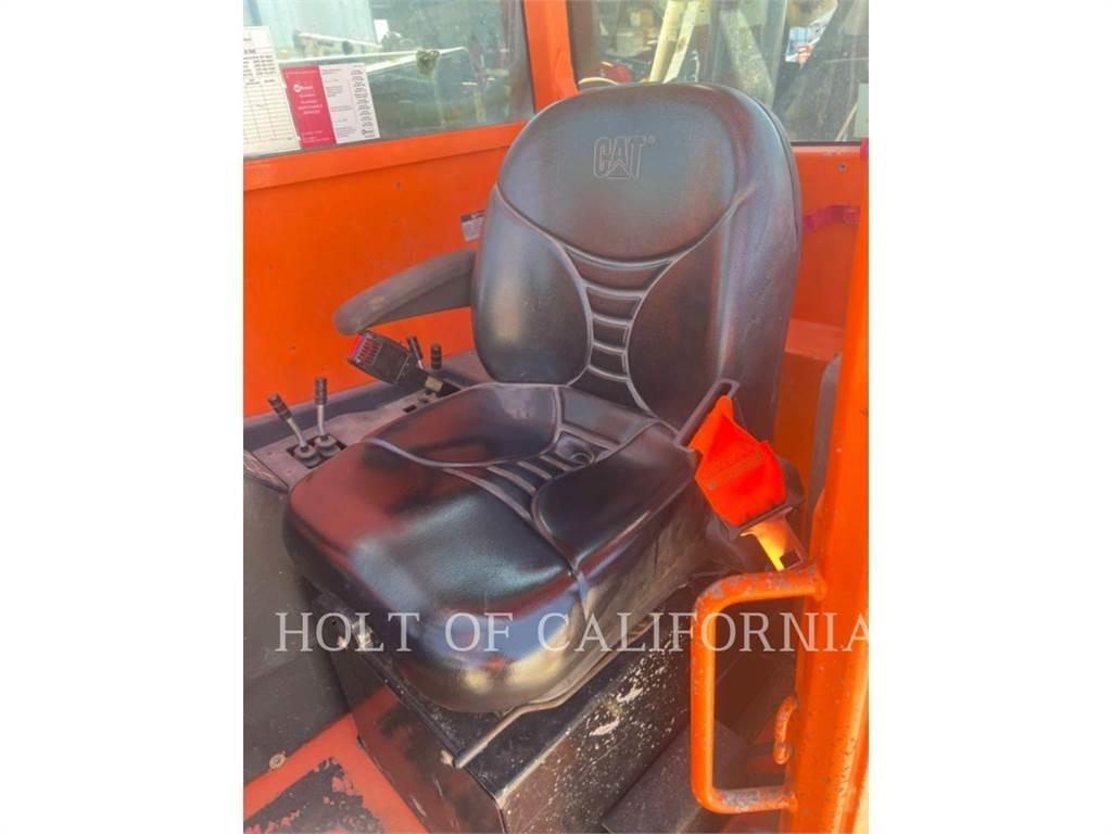JLG G12-55A Telescopic Handlers