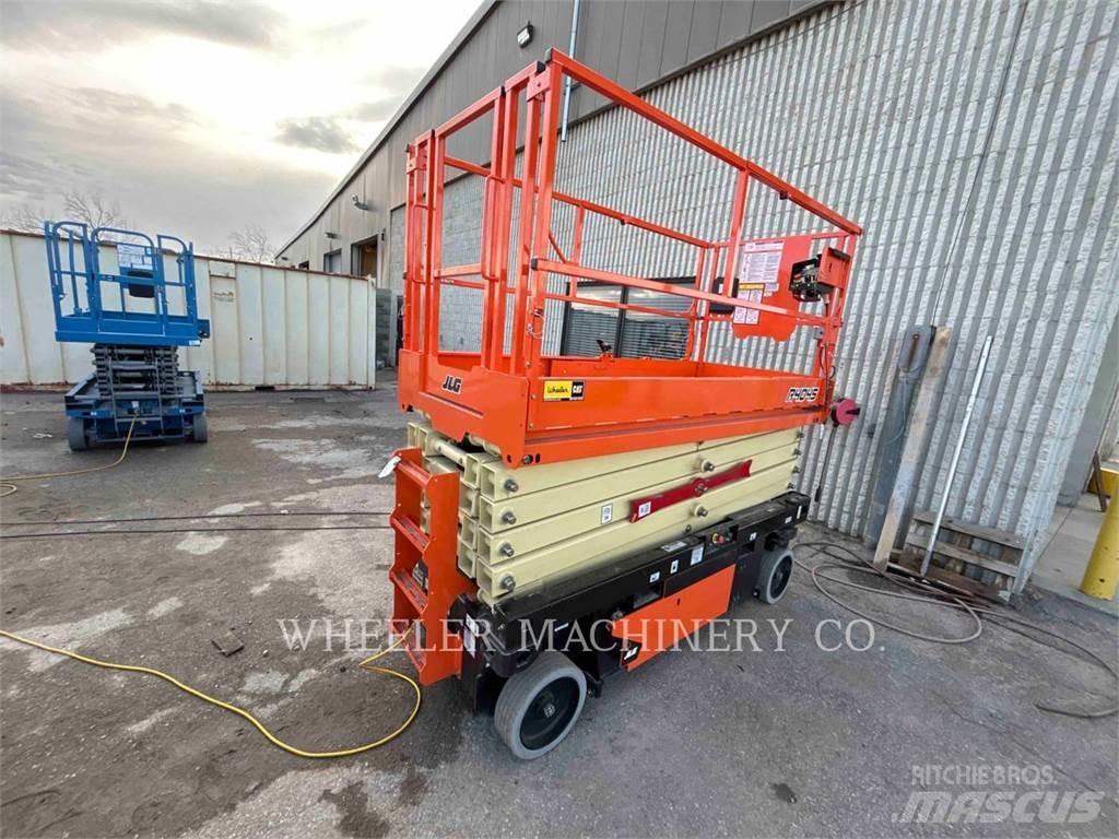 JLG R4045 Scissor Lifts
