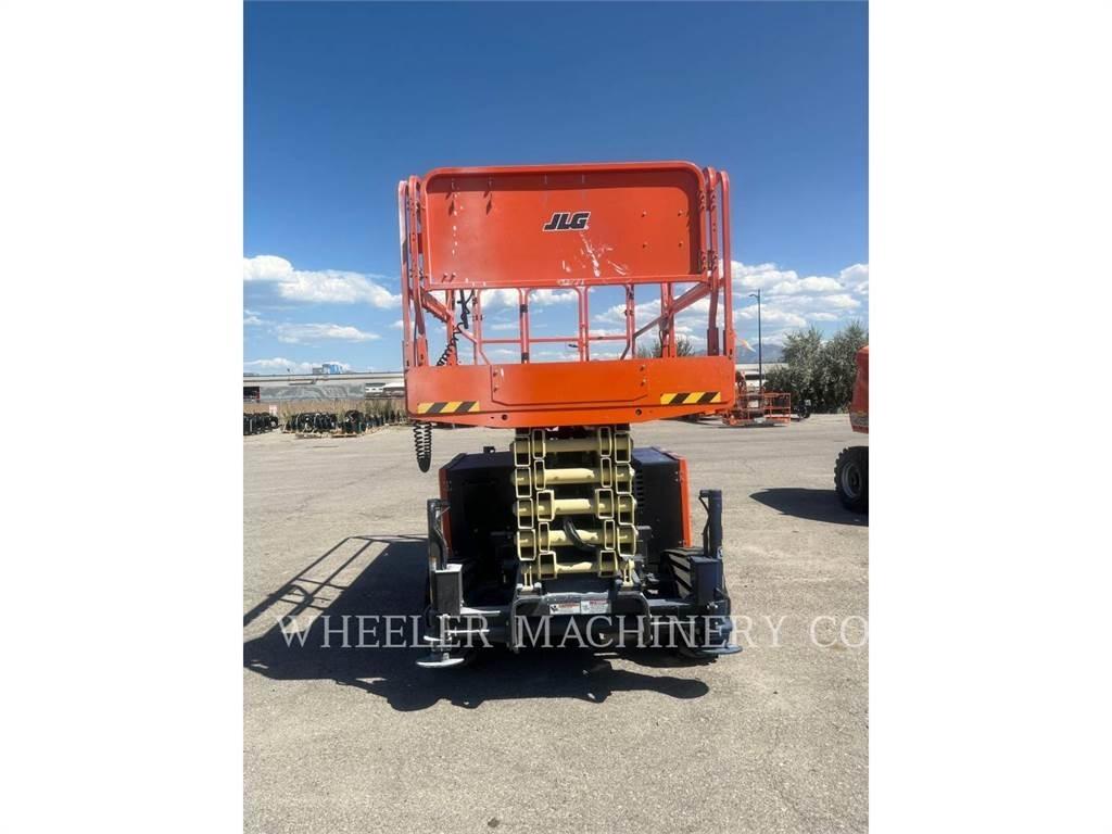 JLG RT4769 Scissor Lifts