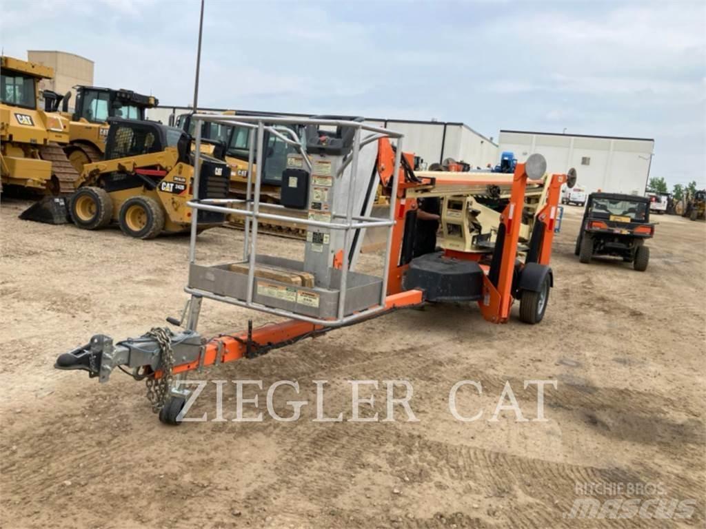 JLG T500J Articulated boom lifts