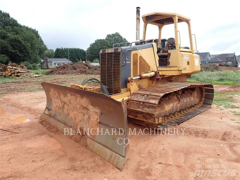 John Deere 700H LGP Crawler dozers
