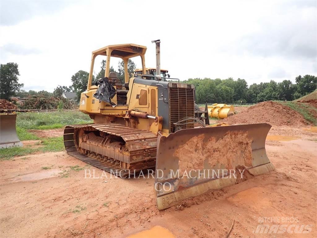 John Deere 700H LGP Crawler dozers