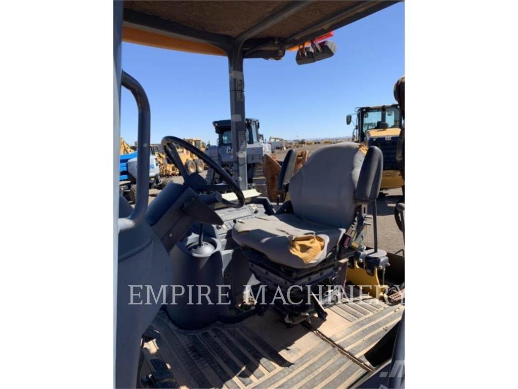 John Deere 710G Backhoe Loaders