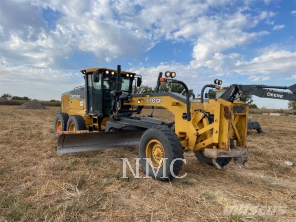 John Deere 770GP_JD Motor Graders