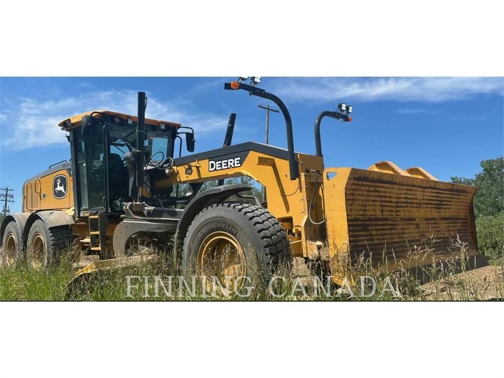 John Deere 772G Motor Graders