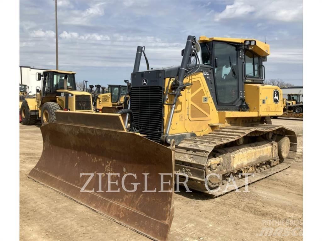 John Deere 850L WLT Crawler dozers