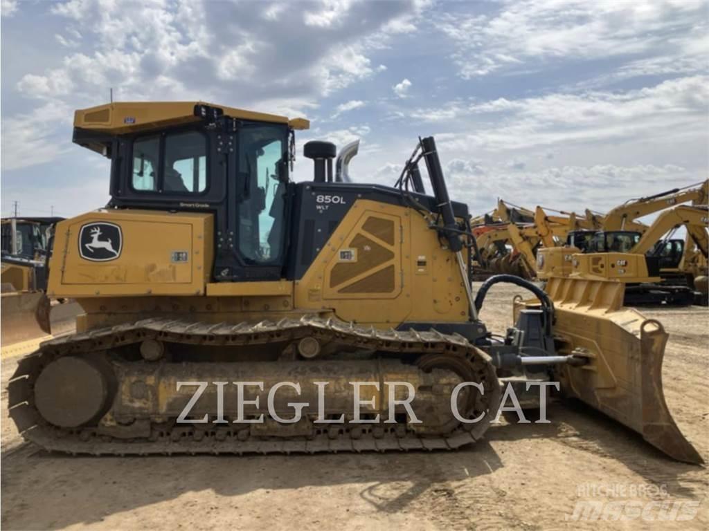 John Deere 850L WLT Crawler dozers