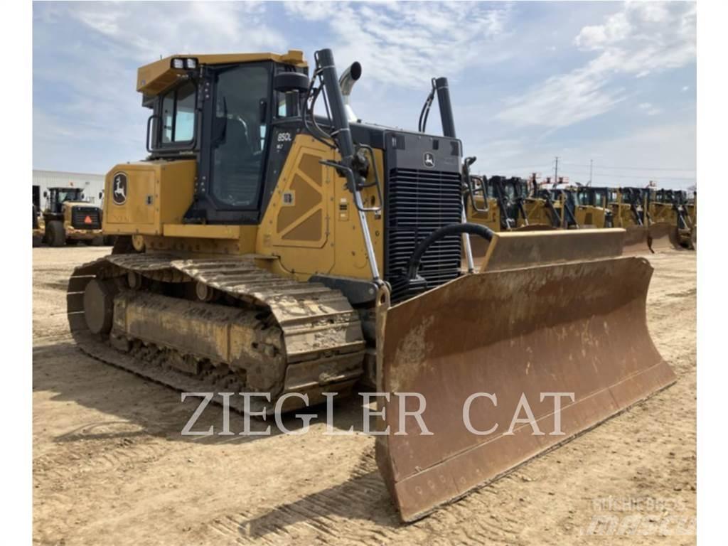 John Deere 850L WLT Crawler dozers