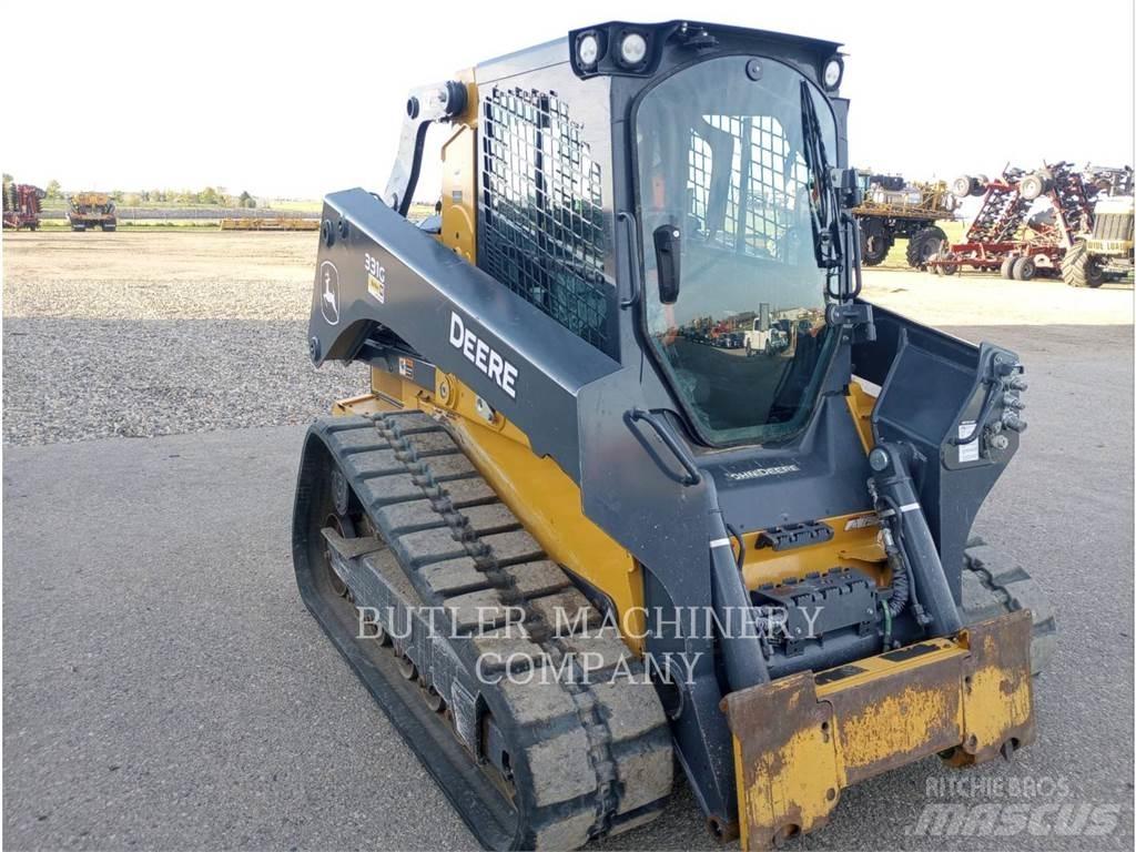 John Deere & CO. 331G Crawler Loaders