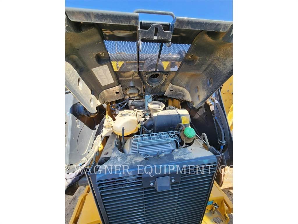 John Deere & CO. 332G Skid Steer Loaders