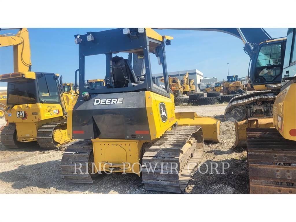 John Deere & CO. 450P Crawler dozers