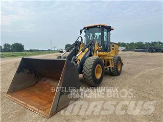 John Deere & CO. 624L Wheel Loaders