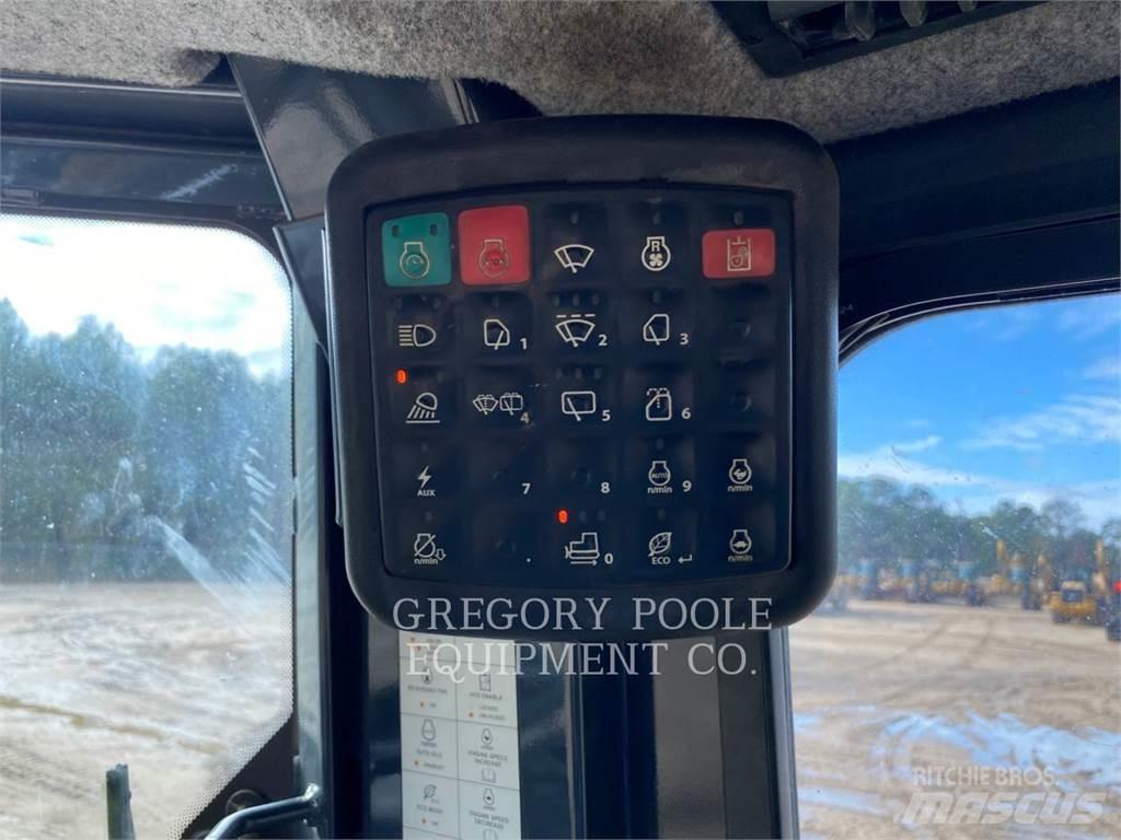 John Deere & CO. 650KLGP Crawler dozers