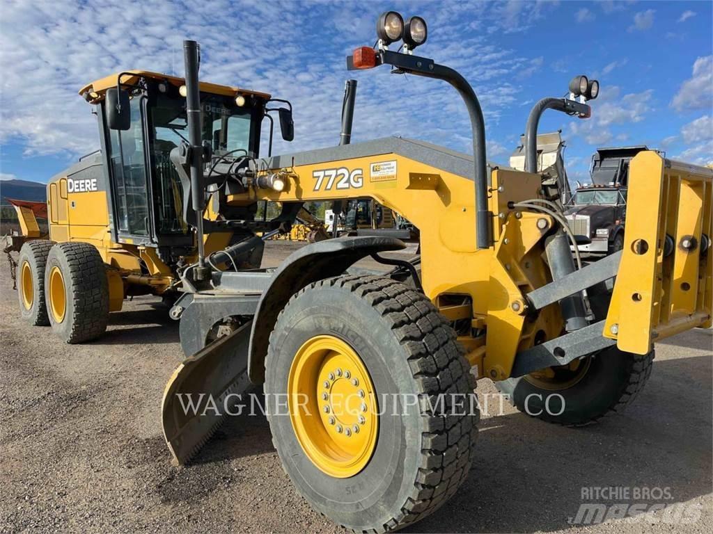 John Deere & CO. 772G Motor Graders