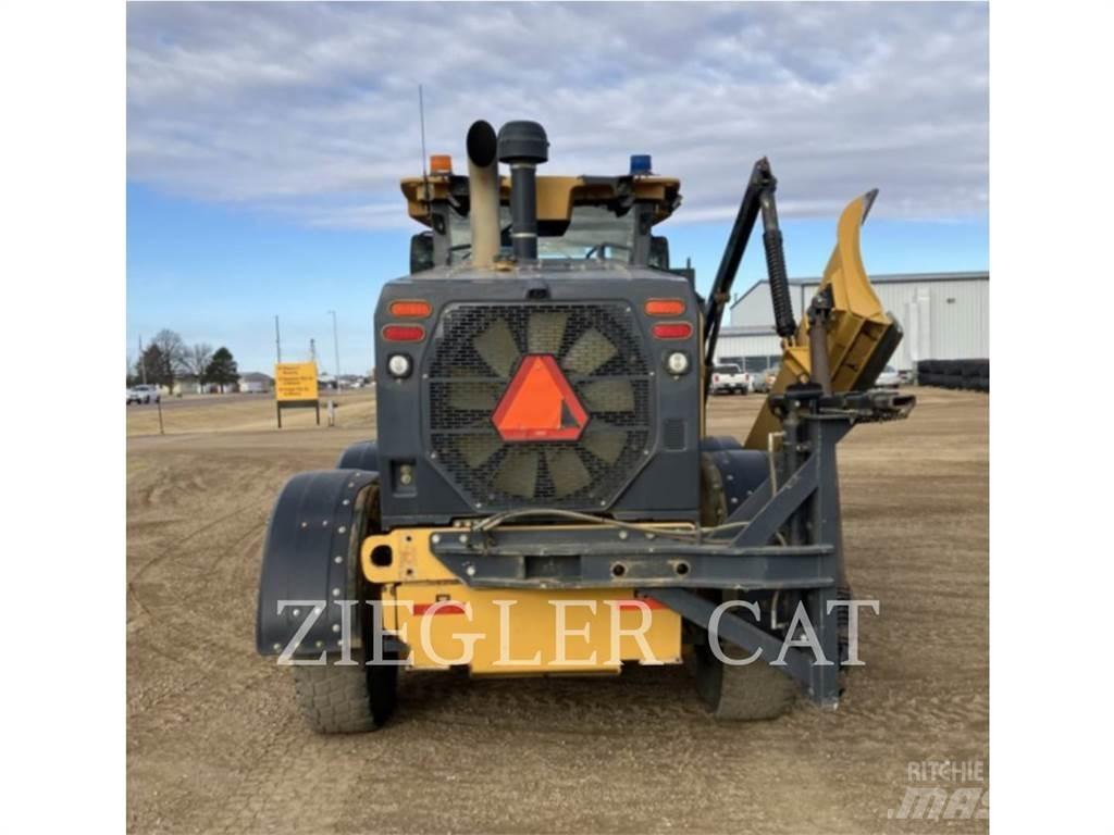 John Deere & CO. 772G_AO Motor Graders