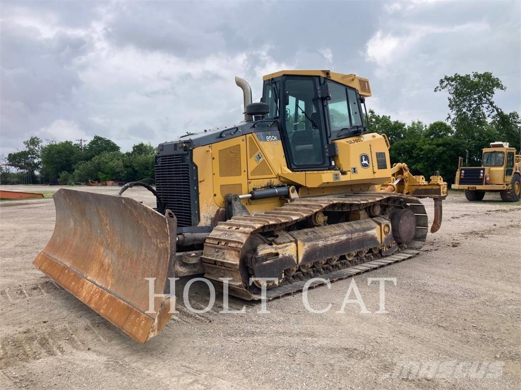 John Deere & CO. 850K WLT Crawler dozers