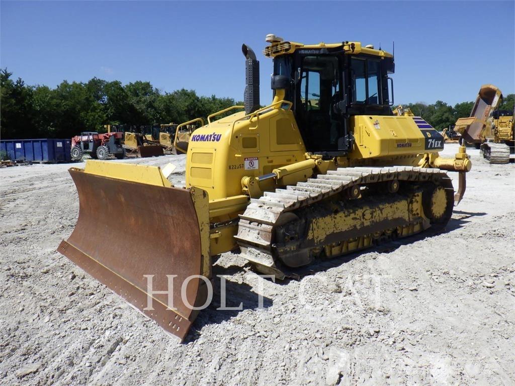 Komatsu D71EX-24 Crawler dozers