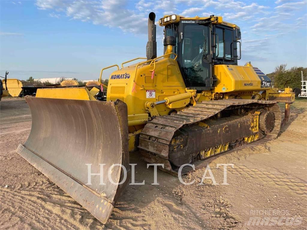 Komatsu D71PX-24 Crawler dozers