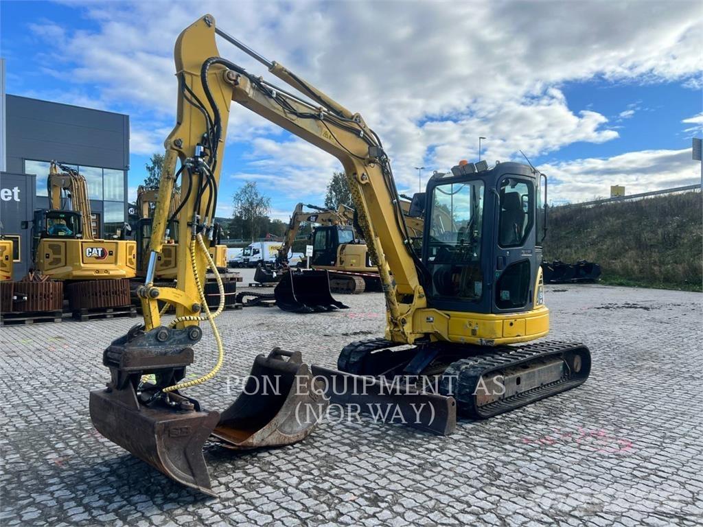 Komatsu PC50 Crawler Excavators
