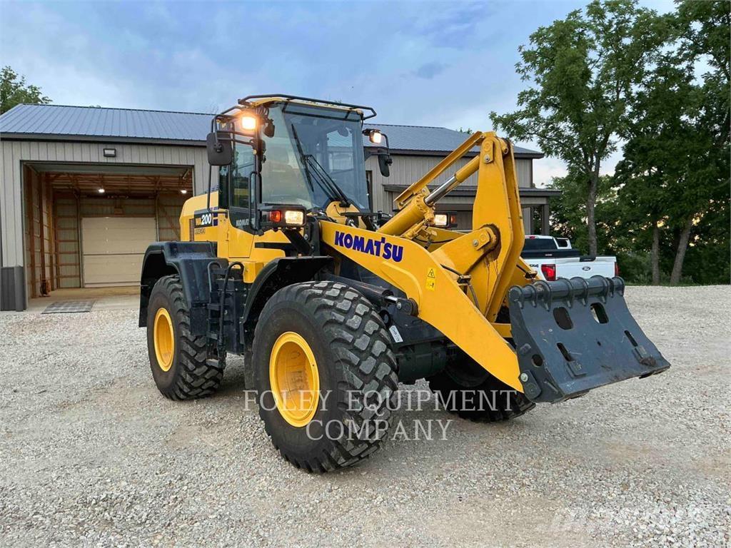 Komatsu WA200-8 Wheel Loaders