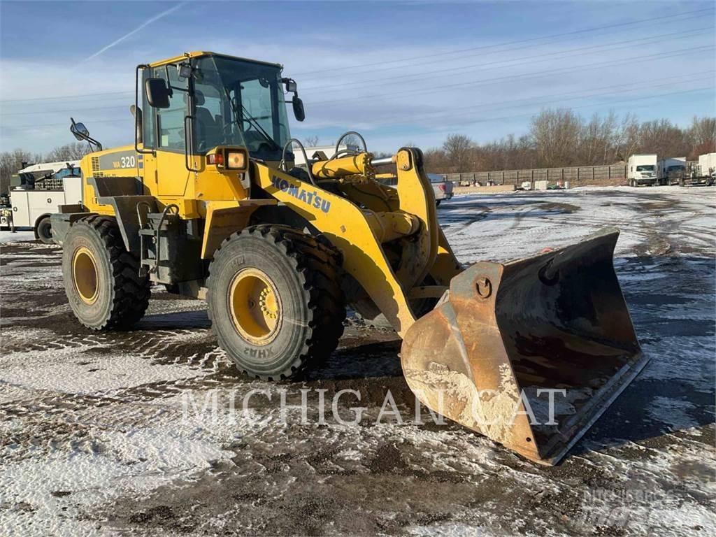 Komatsu WA320-6 Wheel Loaders