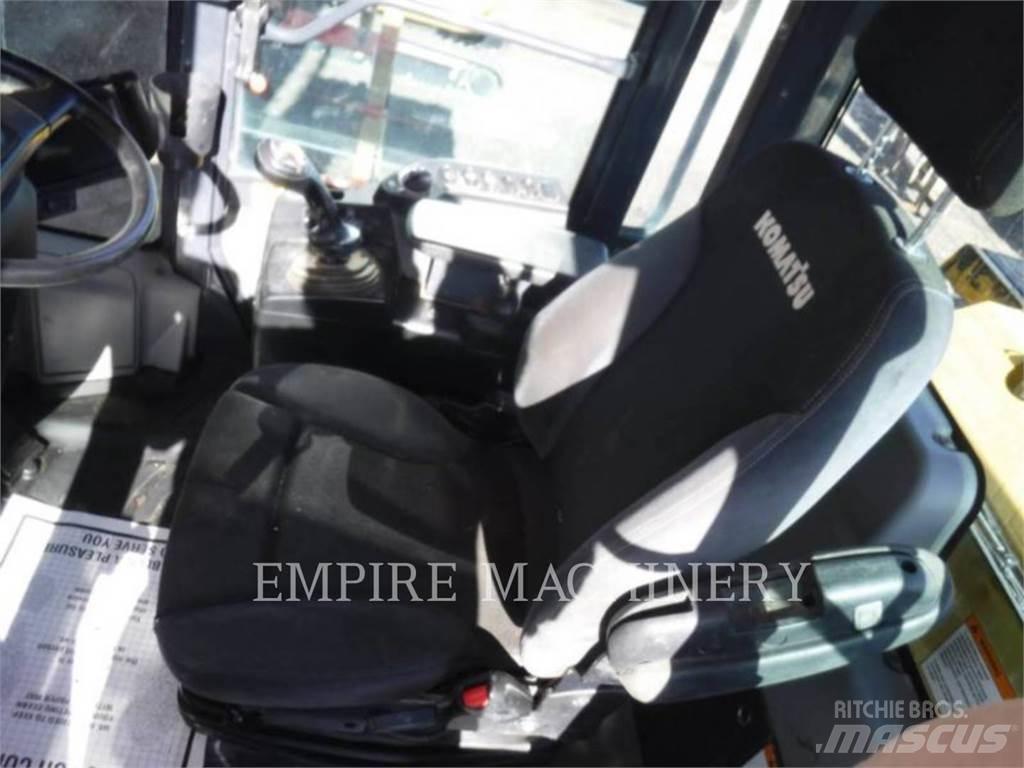 Komatsu WA320-8 Wheel Loaders